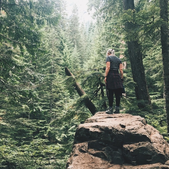 Meet your Posher, Grace - Picture 2 of 4